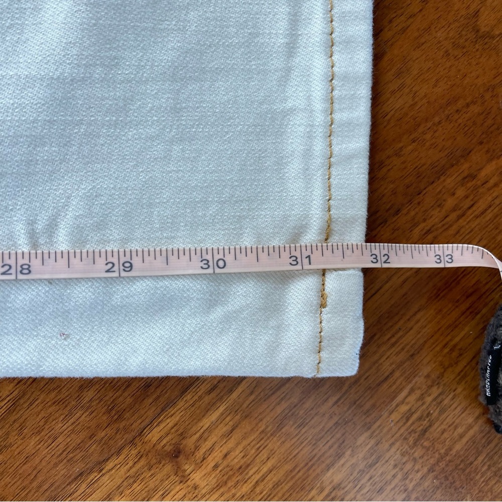 Boden Women’s High Waist Smart Flare Jeans in Ecru US Size 4 R - Picture 14 of 16
